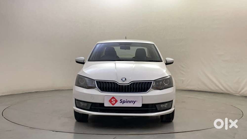 2019 [2016-2020] 1.6 Ambition MPI AT — ₹6.39L on OLX