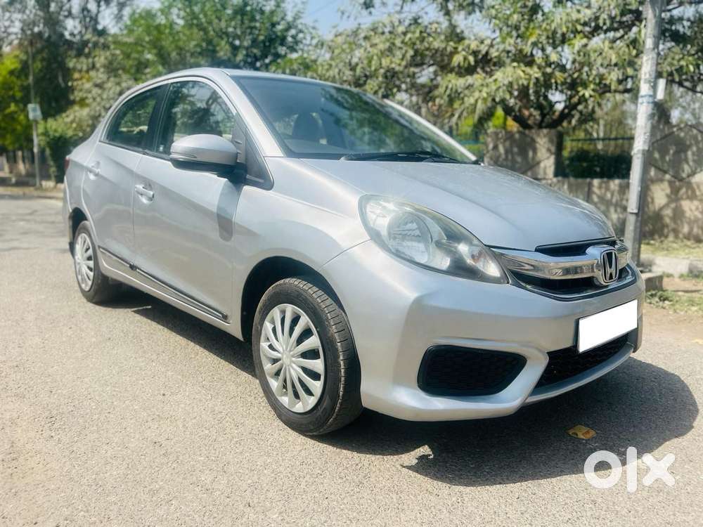 2017 Honda Amaze — used car price guide