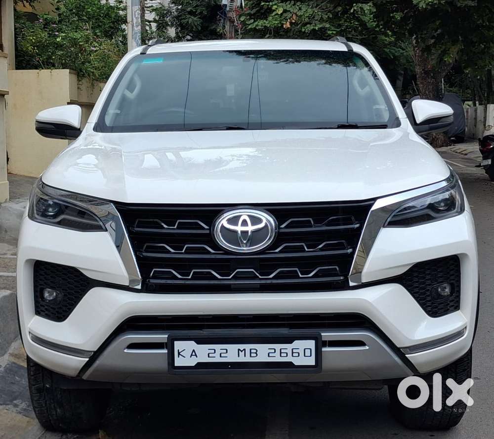 2019 4X2 MT 2.8 Diesel — ₹27.8L on OLX