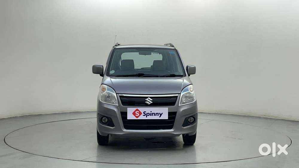 2016 2015-2019 1.0 VXI AMT — ₹3.52L on OLX
