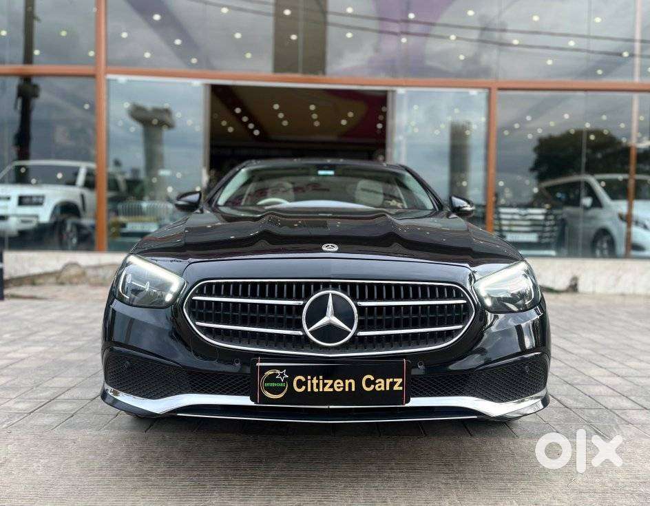 2021 2.0 E 200 Exclusive — ₹44.5L on OLX