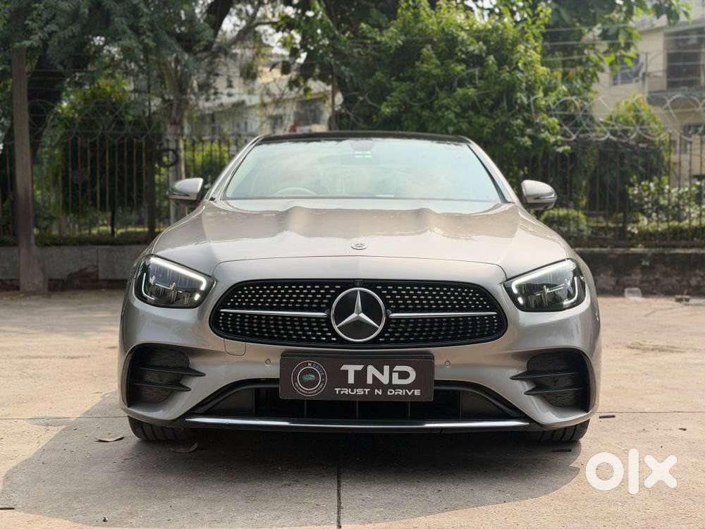 2022 E350d — ₹43.5L on OLX