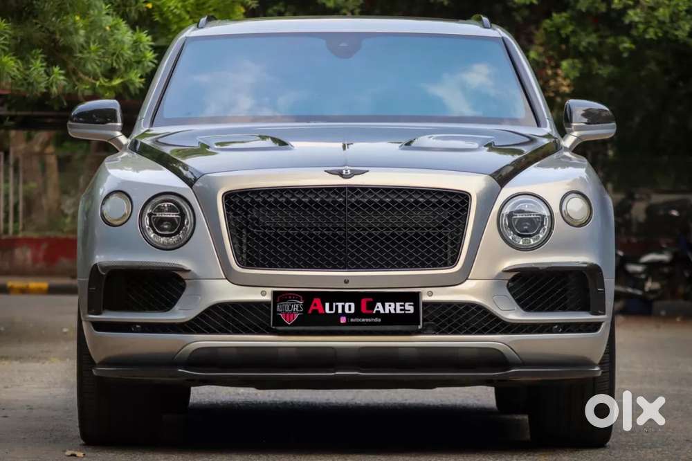 2017 Bentley Bentayga, 2017, Petrol — ₹2.5 Cr on OLX