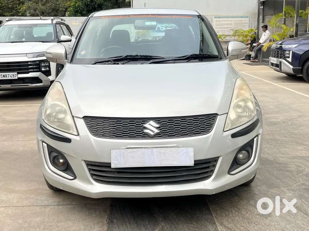 2017 VXI Optional — ₹4.25L on OLX