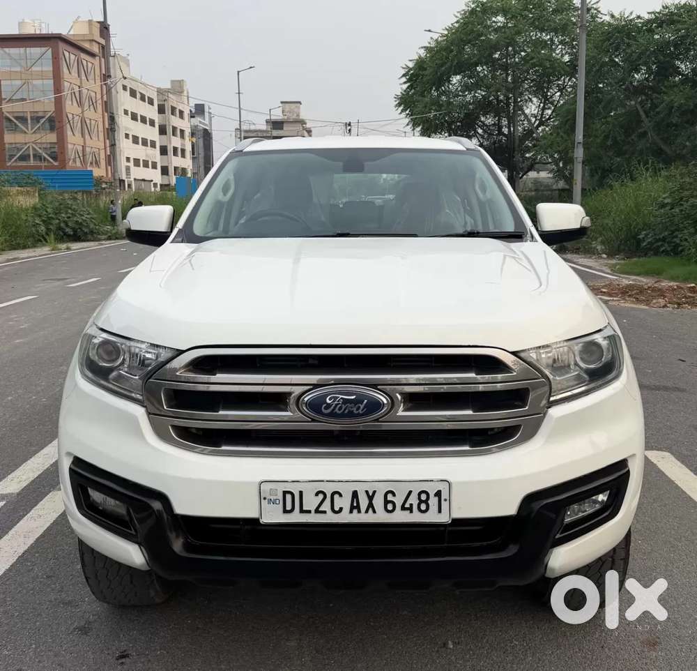 2017 Ford Endeavour, 2017, Diesel — ₹11.0L on OLX
