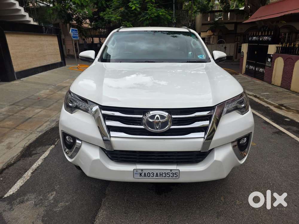 2019 [2016-2021] 2.8 2WD Diesel AT — ₹26.5L on OLX