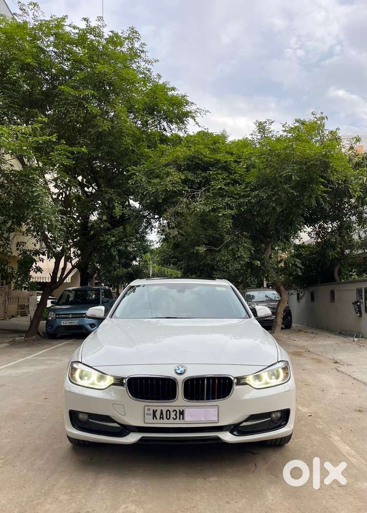 2014 2.0 320D Sport Edition — ₹16.1L on OLX