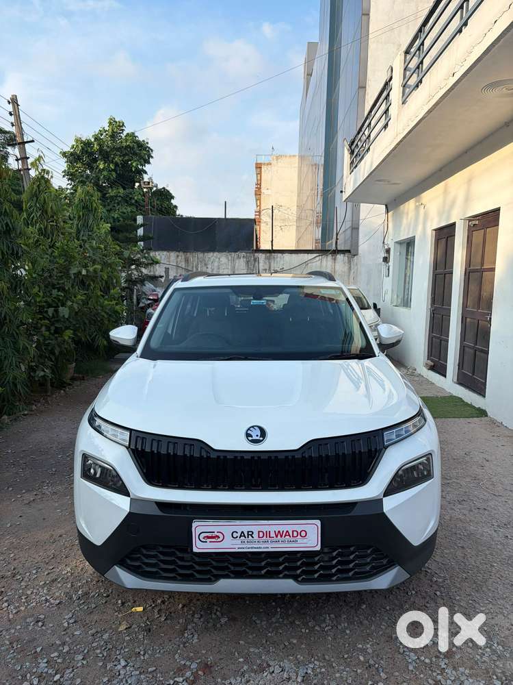 2026 Signature AT — ₹9.45L on OLX