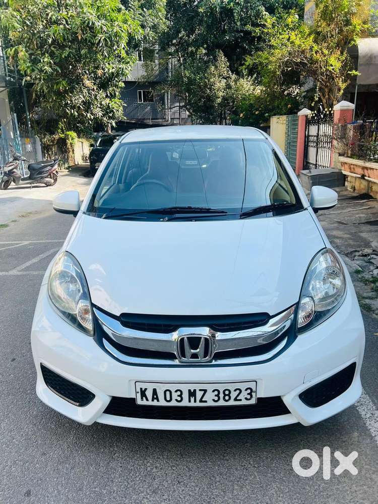 2016 [2016-2019] 1.2 E MT — ₹3.95L on OLX