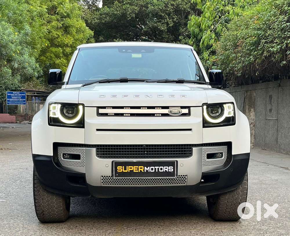 2025 Defender 2.0 110 HSE — ₹1.1 Cr on OLX