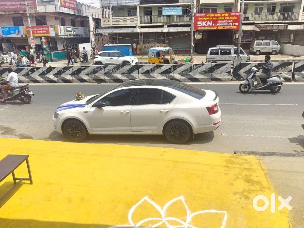 2016 [2015-2017] 1.8 Style Plus TSI AT — ₹7.25L on OLX