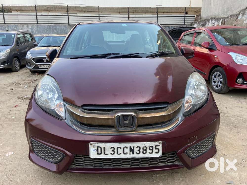 2018 S 1.2 Petrol MT — ₹3.30L on OLX