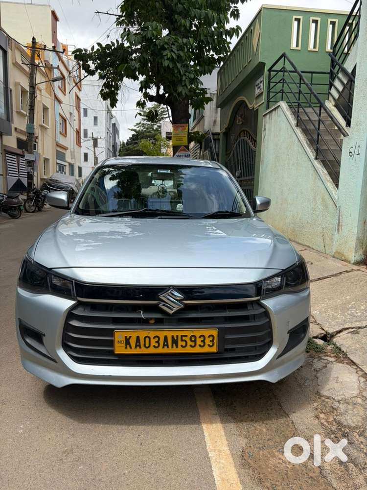 2025 VXi AGS — ₹4.00L on OLX