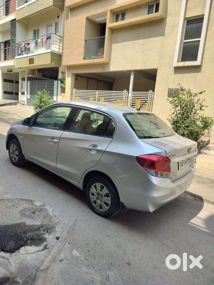 2013 [2013-2016] 1.2 E i-VTEC — ₹2.65L on OLX
