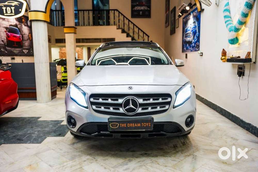 2020 GLA 200 — ₹21.8L on OLX