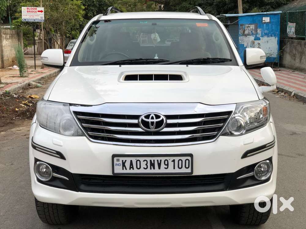 2015 3.0 4x2 AT — ₹13.9L on OLX