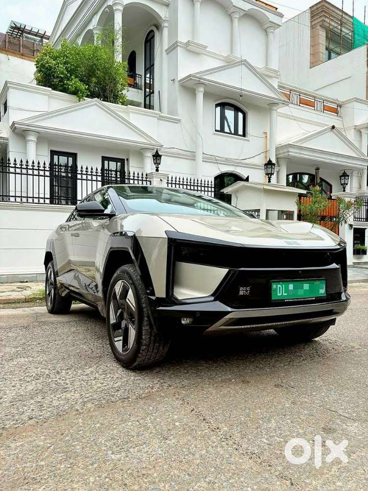 2025 Be 6 — ₹23.5L on OLX