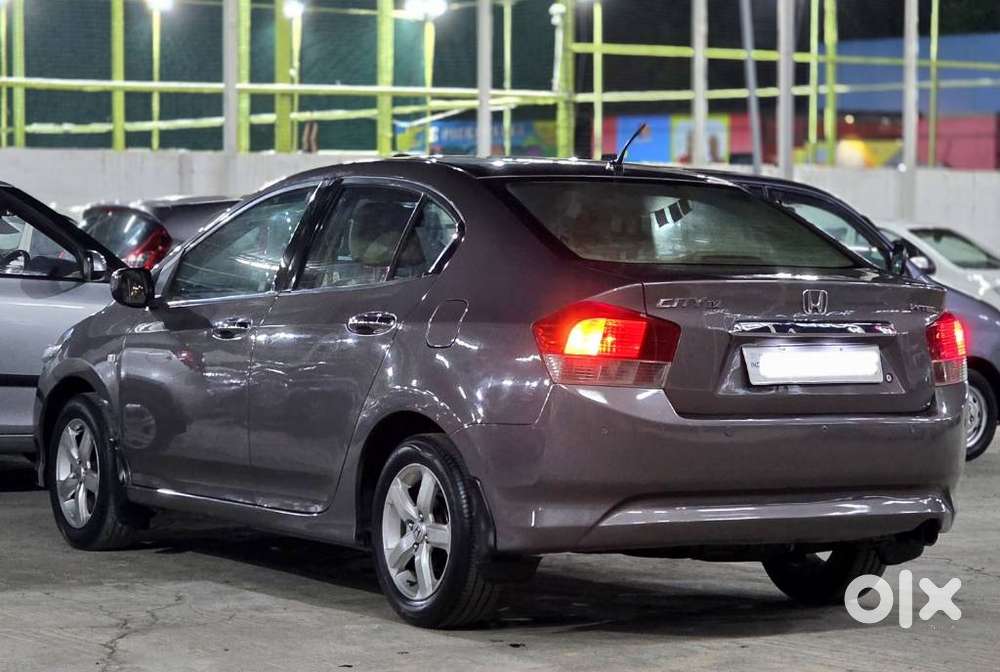 2011 Honda City, 2011, Petrol — ₹2.30L on OLX