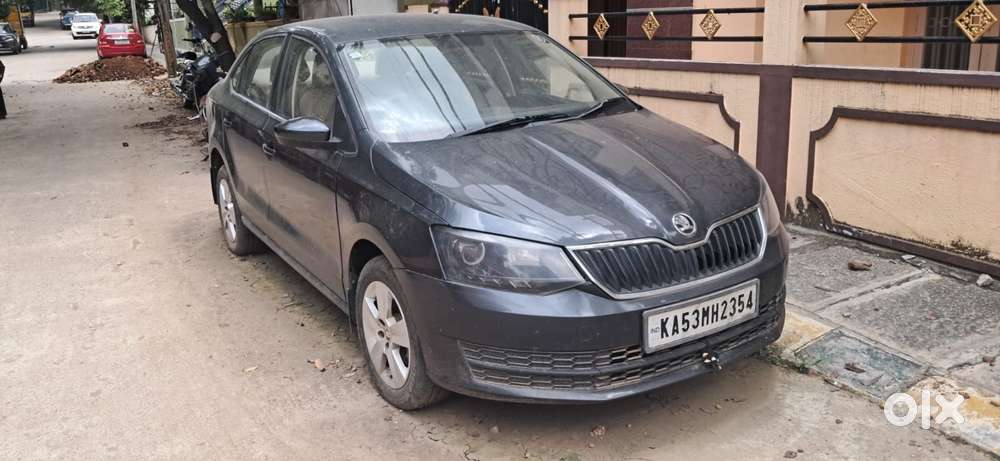 2021 Active 1.0 TSI MT — ₹6.25L on OLX
