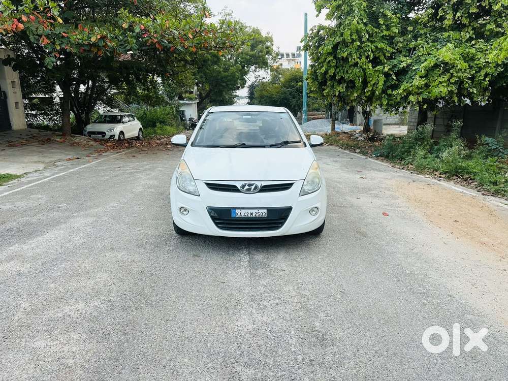 2011 Sportz 1.2 BS-IV — ₹2.48L on OLX