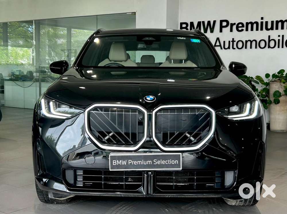 2025 2.0 xDrive 30i M Sport — ₹62.5L on OLX