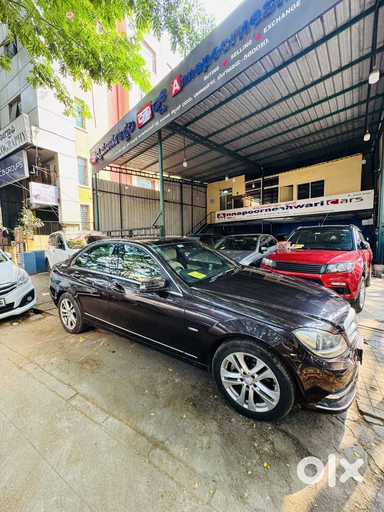 2012 2.1 C 220 CDI Sport Edition — ₹10.5L on OLX