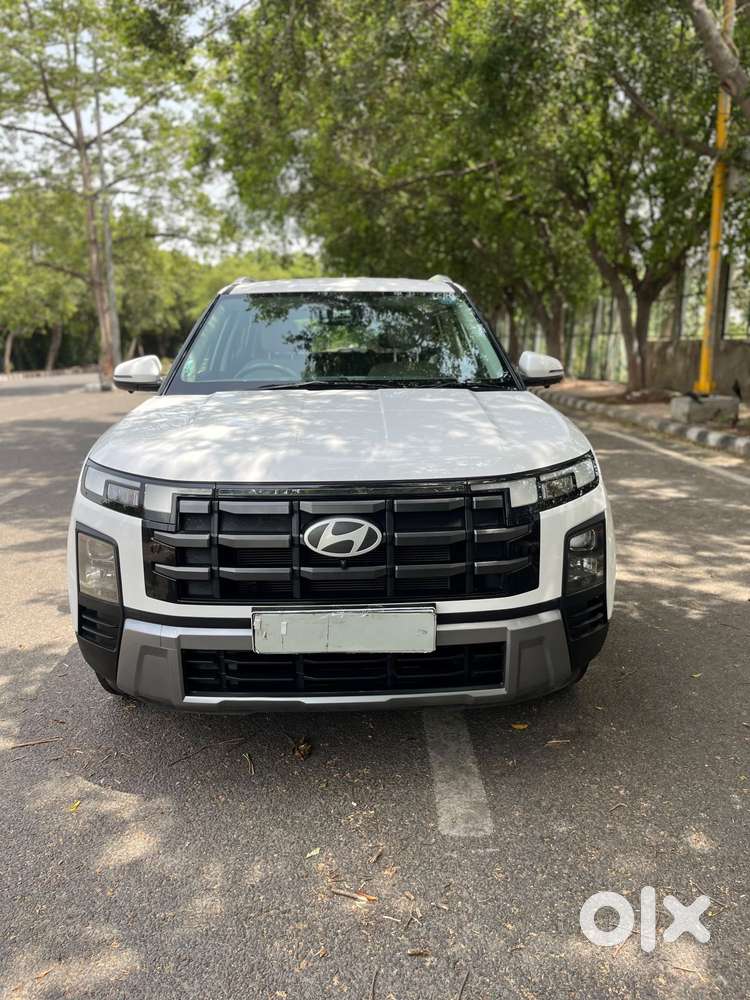 2026 1.6 E VTVT — ₹11.5L on OLX