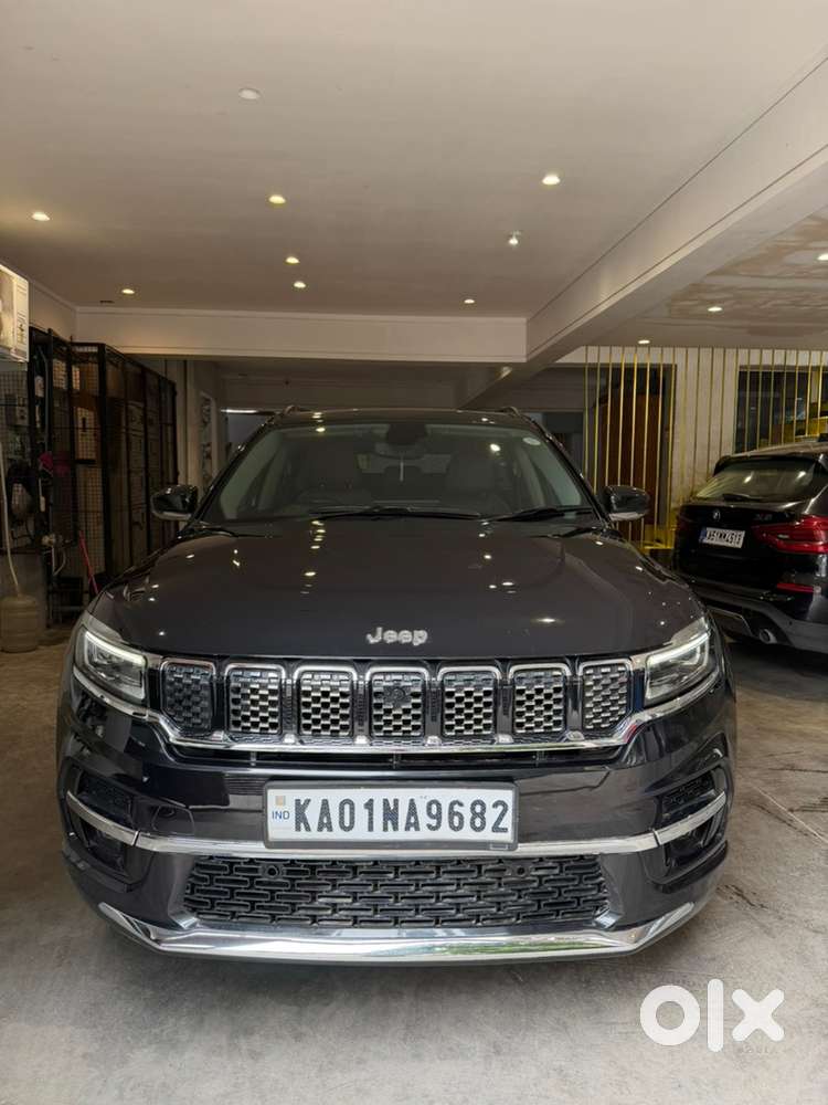 2023 Overland 4x4 AT — ₹29.8L on OLX