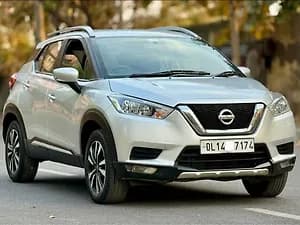 2022 XV 1.5 — ₹5.85L on CarWale