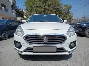 2018 VXi Petrol Manual — ₹4.00L on CarWale
