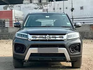 2022 ZXi [2022-2023] — ₹7.49L on CarWale