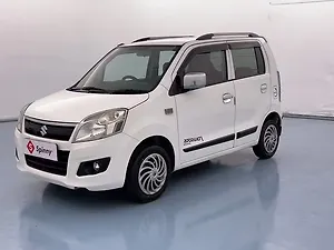 2017 VXi — ₹2.68L on CarWale