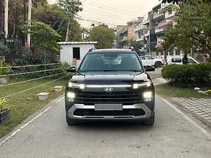 2025 Signature 1.5 Petrol DCT 7STR [2024-2025] — ₹20.8L on CarWale