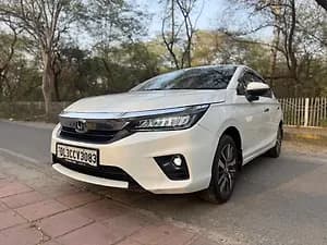 2022 ZX Petrol [2019-2020] — ₹9.50L on CarWale