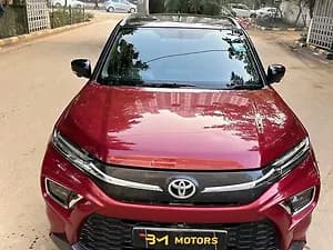 2022 V Hybrid [2022-2023] — ₹15.0L on CarWale