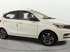 2022 XZ Plus [2020-2023] — ₹4.04L on CarWale