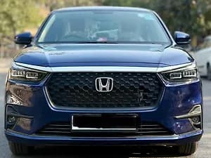 2025 VX 1.2 Petrol MT — ₹8.45L on CarWale