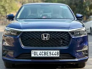 2025 VX 1.2 Petrol MT — ₹8.49L on CarWale