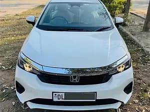 2023 VX Petrol CVT [2023-2025] — ₹12.3L on CarWale