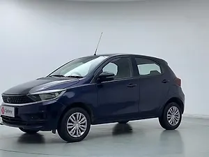 2022 XT CNG [2022-2023] — ₹4.93L on CarWale