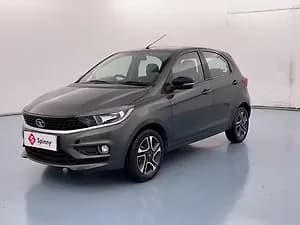 2021 XZ Plus [2020-2023] — ₹4.40L on CarWale