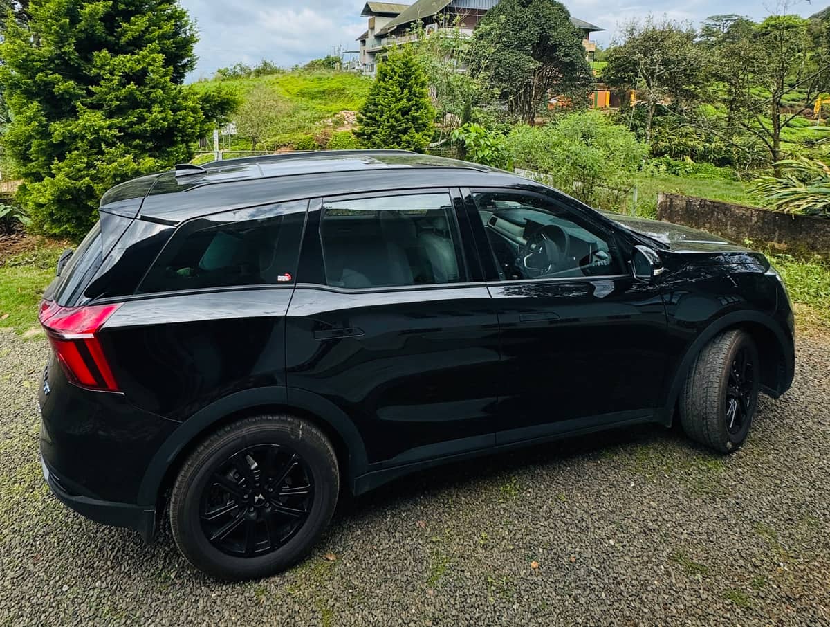 2025 Mahindra XUV700 AX 7 P MT 7 STR for sale on Truwo, Bangalore