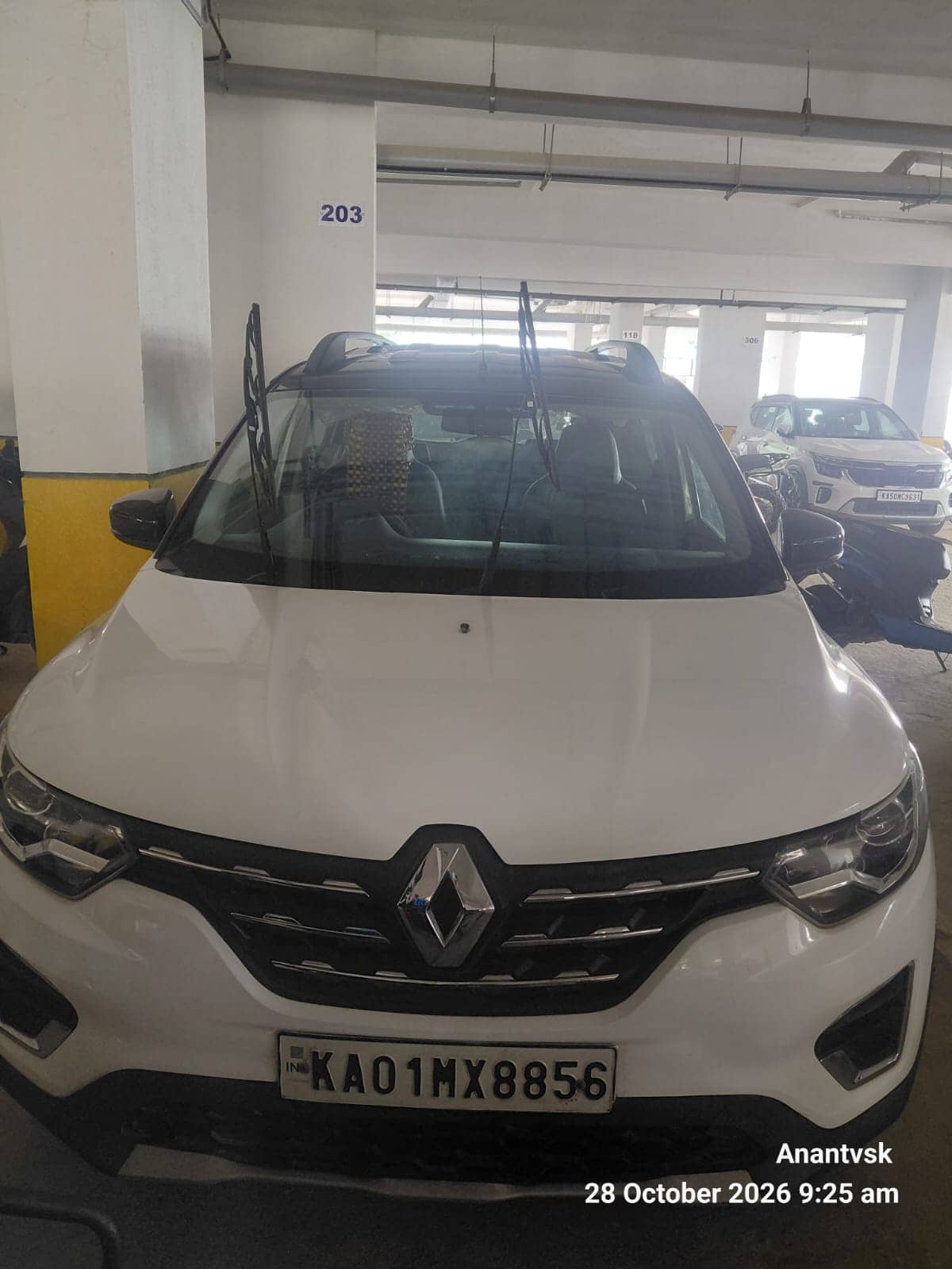 2022 Renault TRIBER RXZ AMT for sale on Truwo, Bangalore