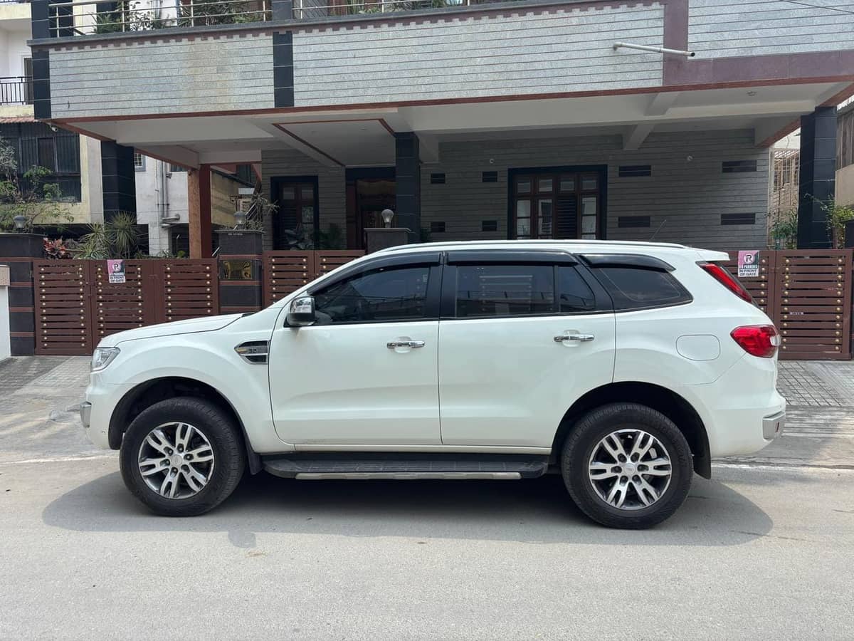 2018 Ford Endeavour 3.2 TIT 4*4 AT for sale on Truwo, Bangalore