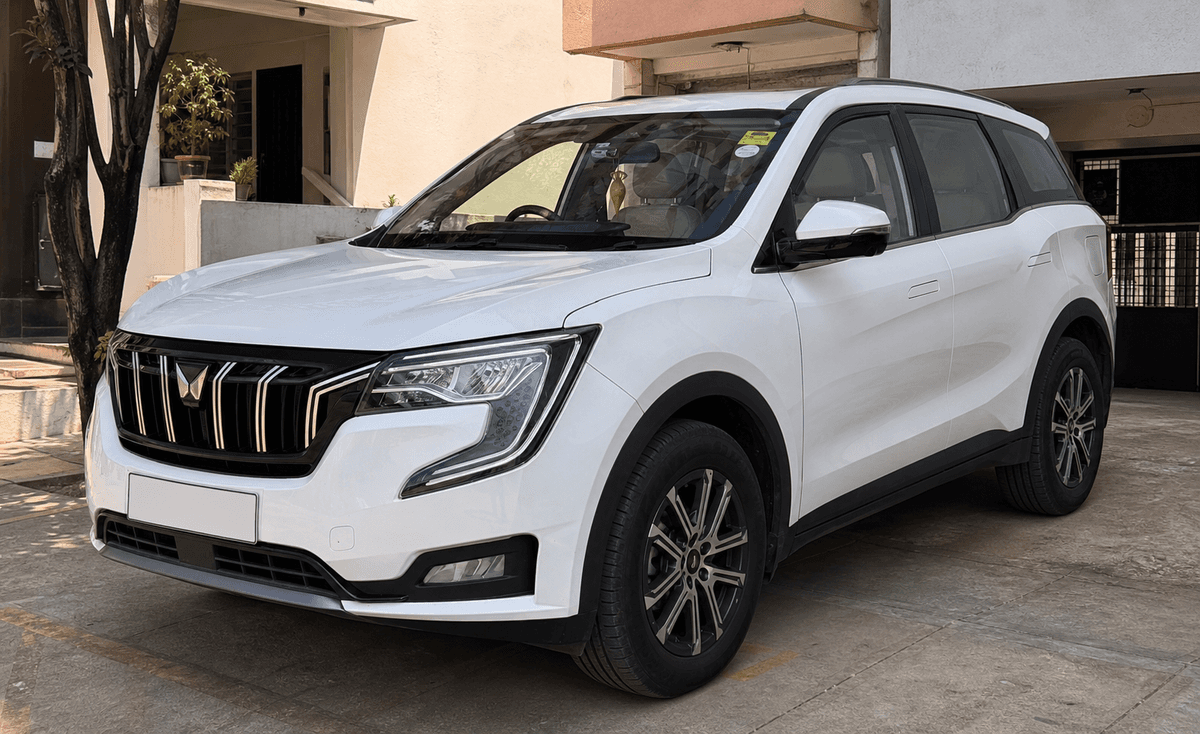 2025 Mahindra XUV700 AX7 L PET AT 7 SEATER for sale on Truwo, Bangalore