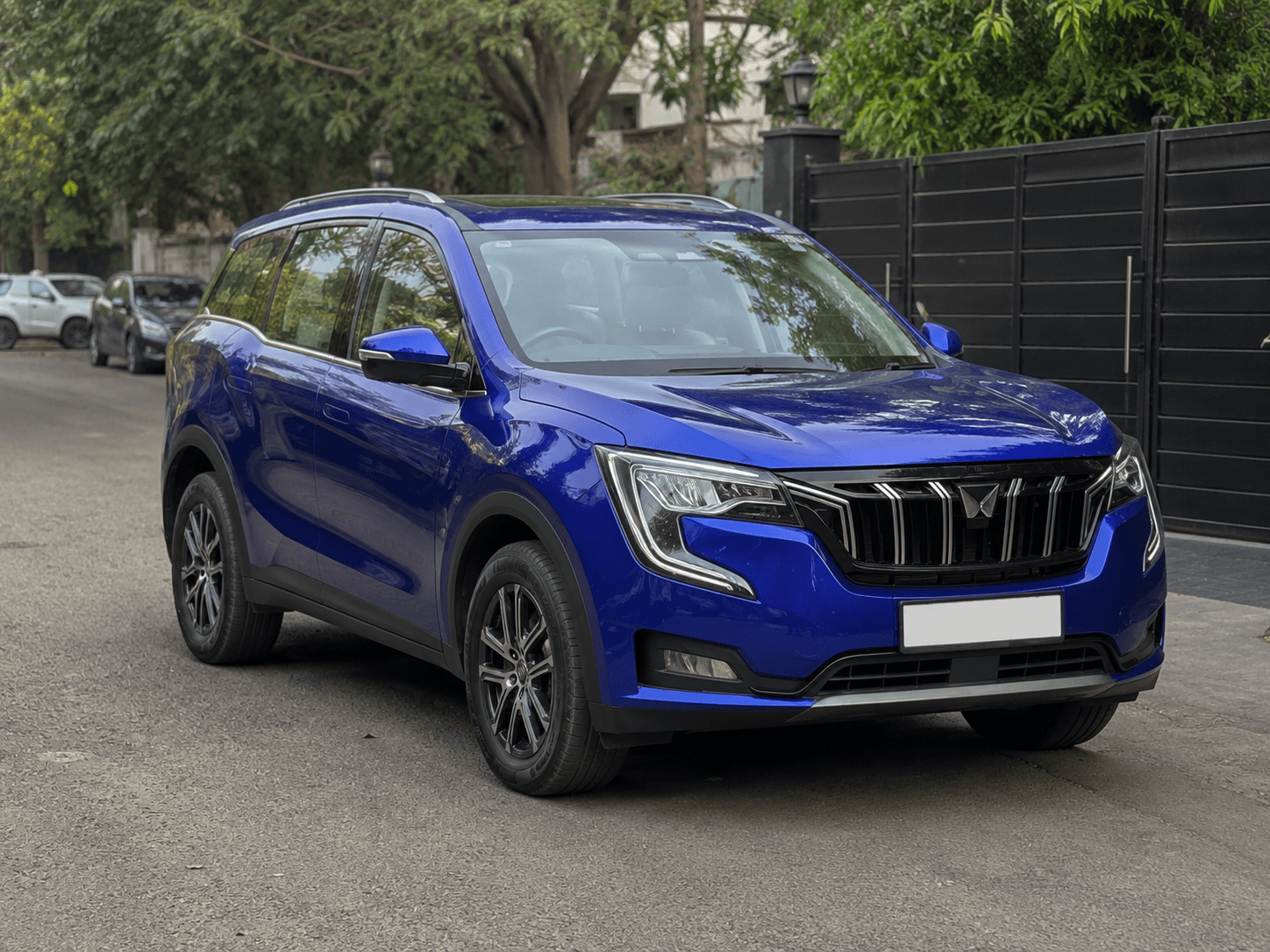 2022 Mahindra Xuv700 — used car price guide
