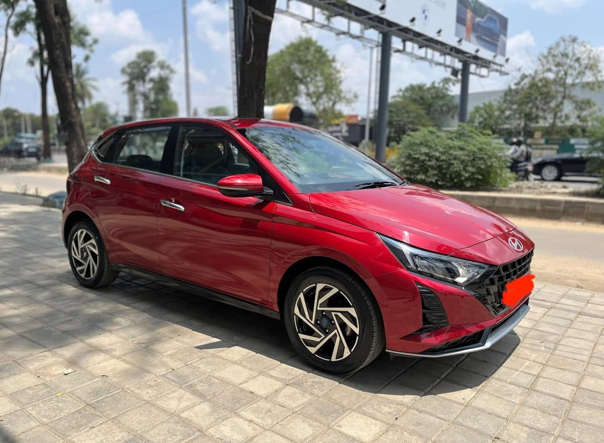 2023 Hyundai i20 Asta (O) 1.2 MT for sale on Truwo, Bangalore