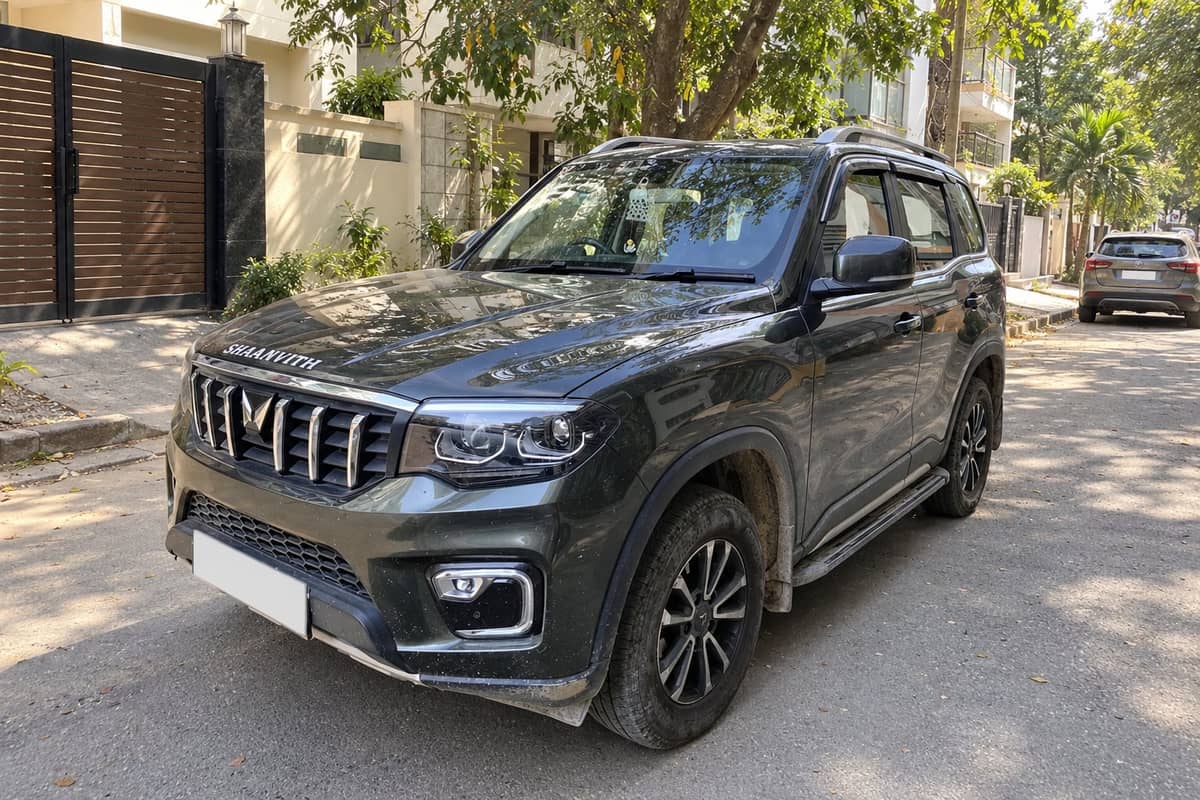2022 Mahindra Scorpio-n Z8 L Diesel MT 2WD 7 STR for sale on Truwo, Bangalore