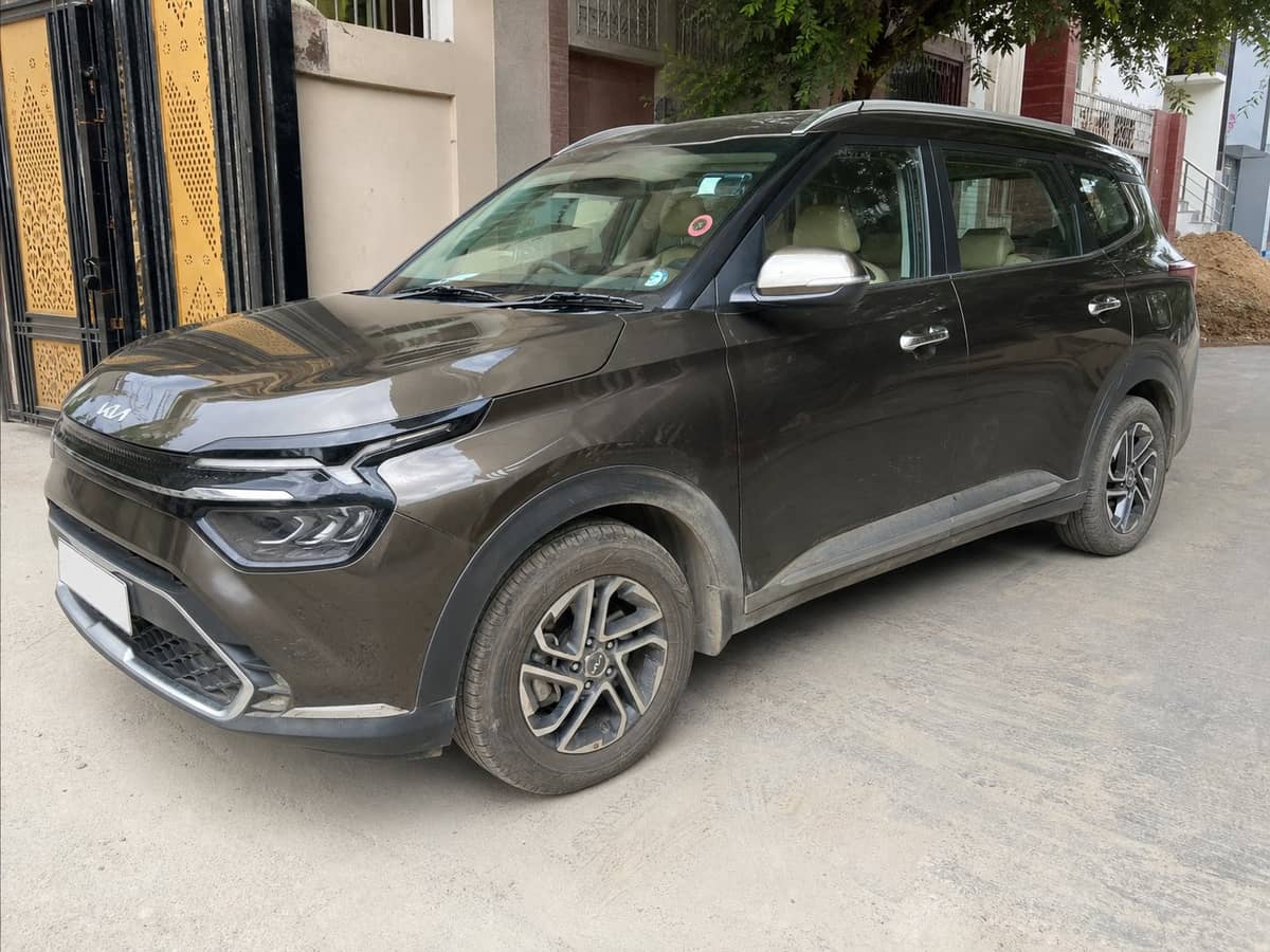 2022 Kia Carens Luxury 1.5 Diesel 7 STR for sale on Truwo, Bangalore