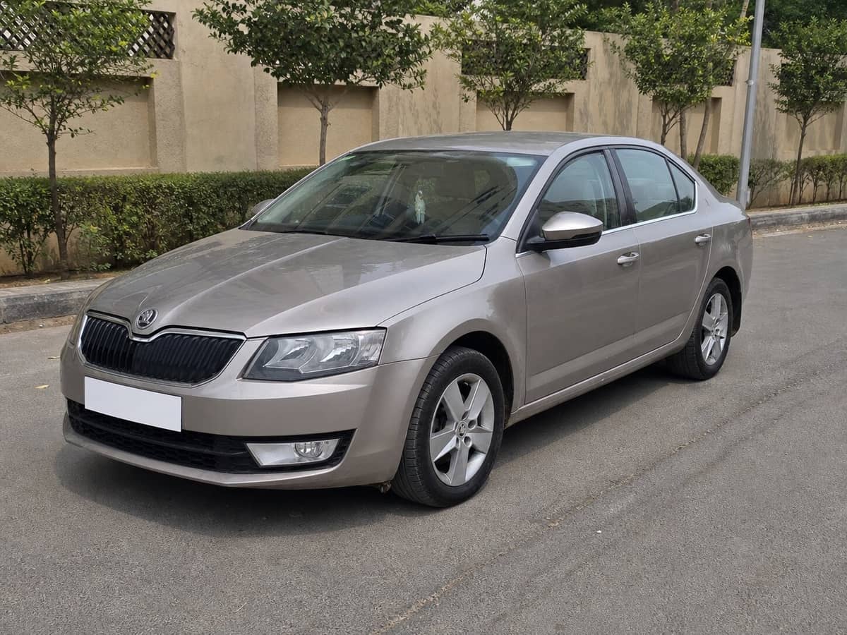 2015 Skoda Octavia Ambition 1.4 TSI for sale on Truwo, Bangalore